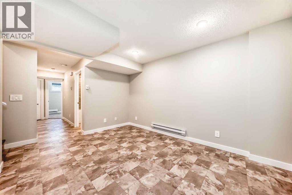 Photo 46 of 157 Belmont Drive Sw, Calgary AB