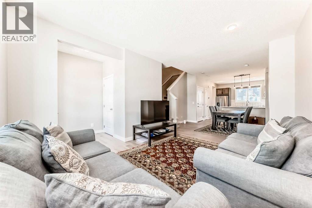 Photo 37 of 157 Belmont Drive Sw, Calgary AB