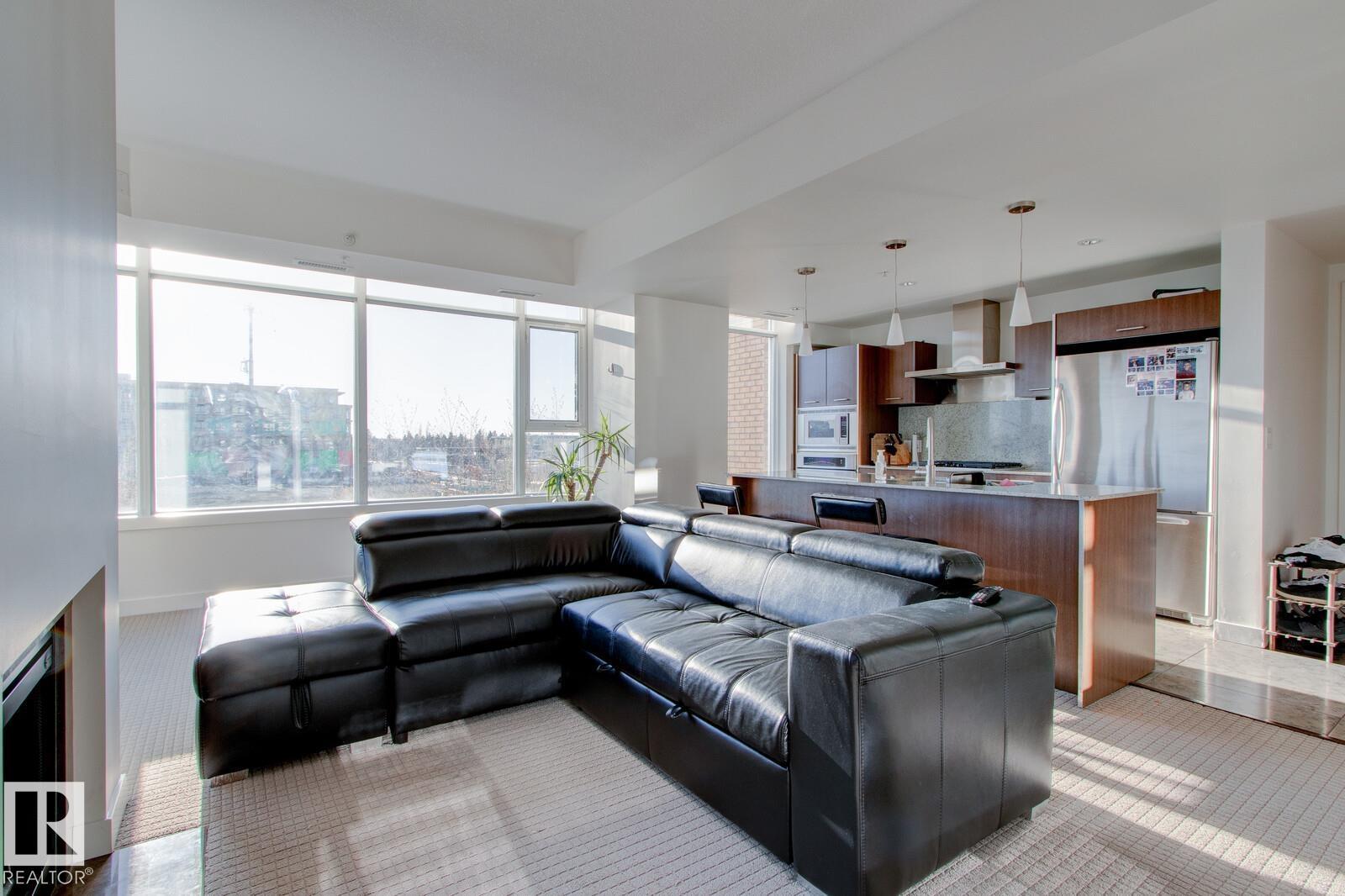 Photo 13 of 313 2510 109 St Nw, Edmonton AB