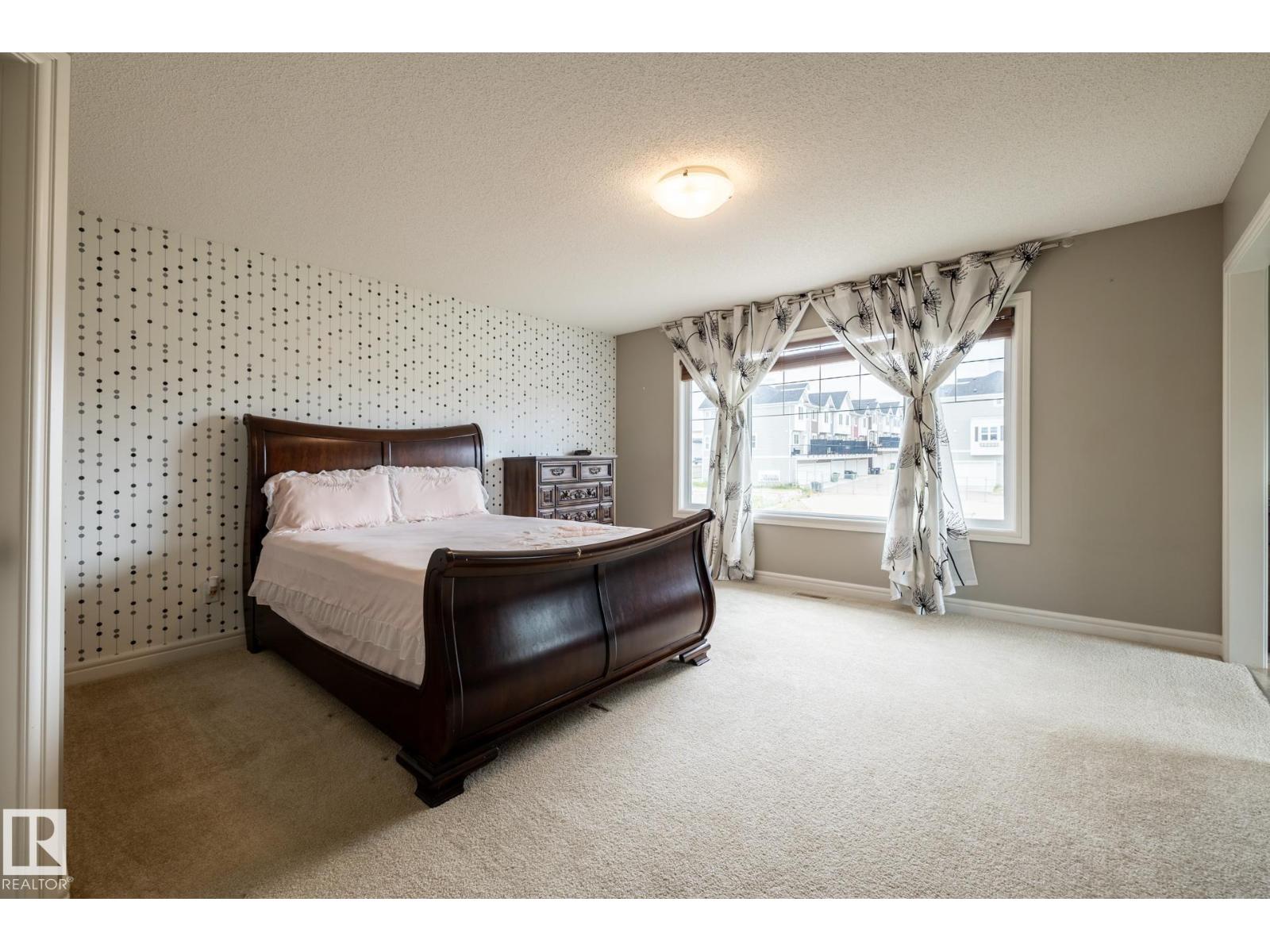 Photo 22 of 18003 77 St Nw, Edmonton AB