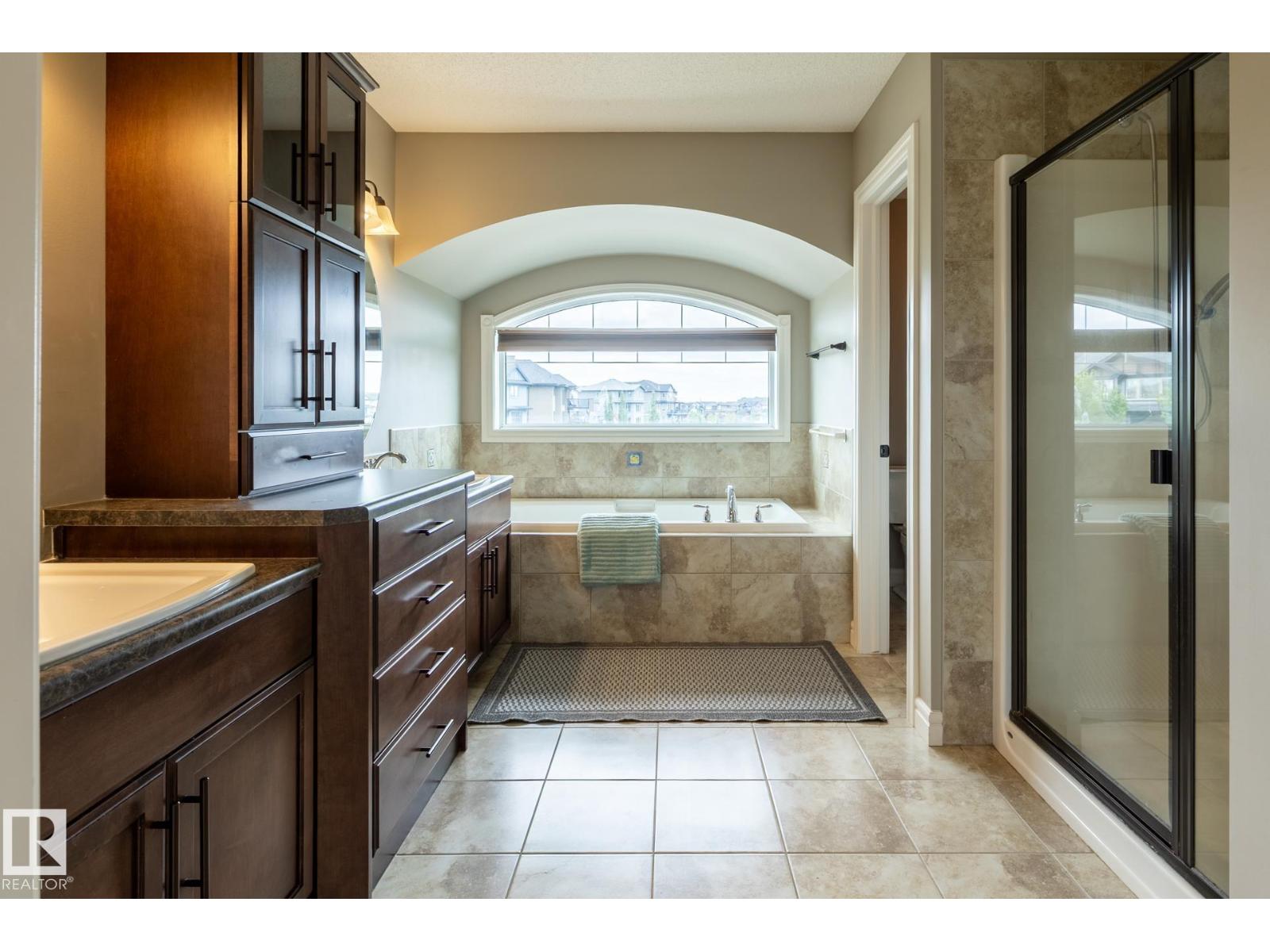 Photo 24 of 18003 77 St Nw, Edmonton AB