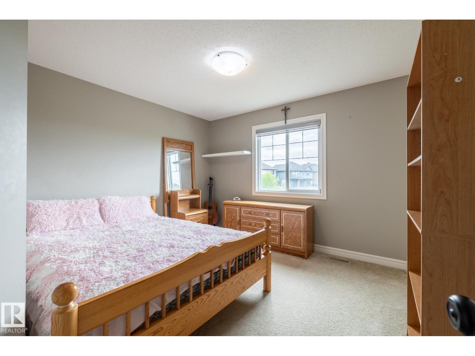 Photo 30 of 18003 77 St Nw, Edmonton AB