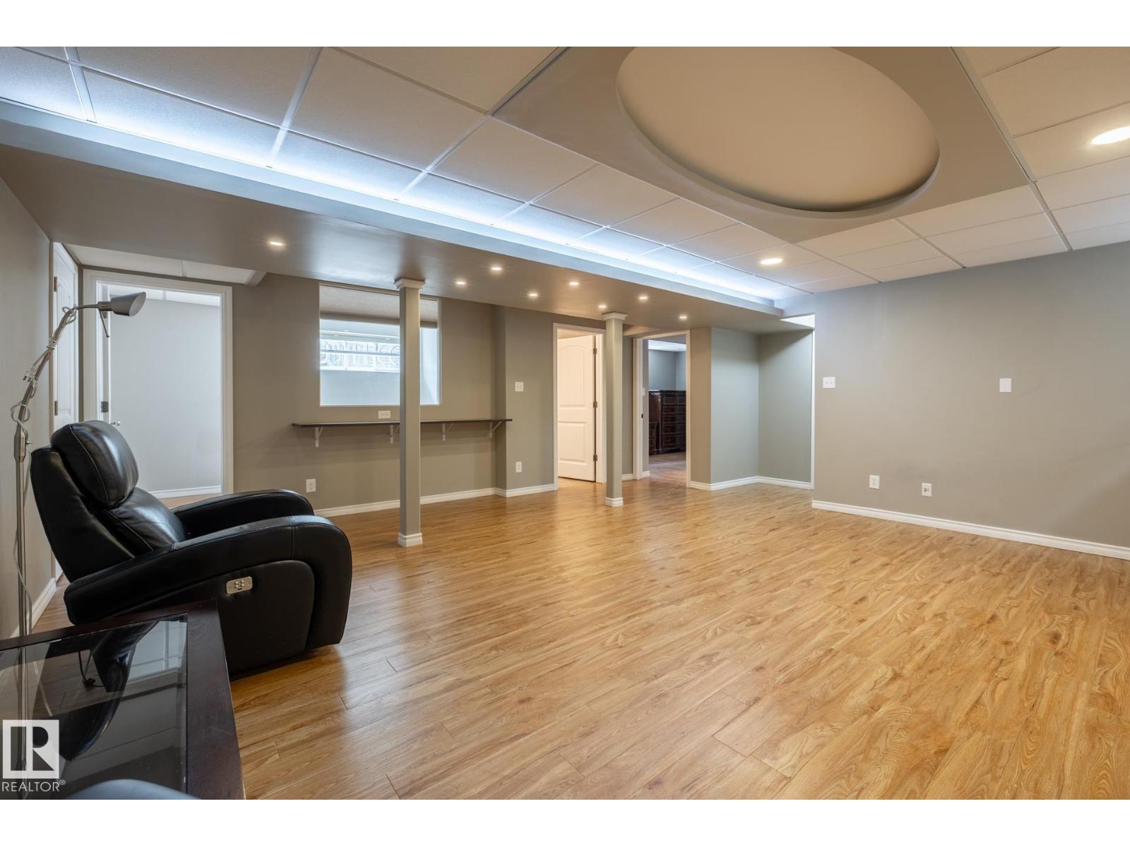 Photo 38 of 18003 77 St Nw, Edmonton AB