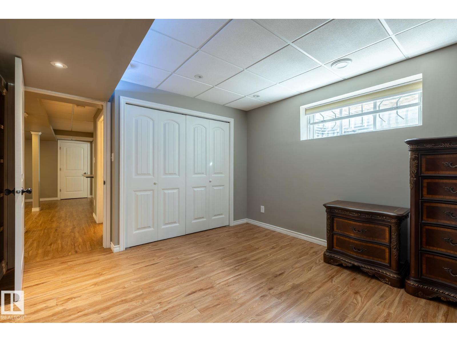 Photo 41 of 18003 77 St Nw, Edmonton AB