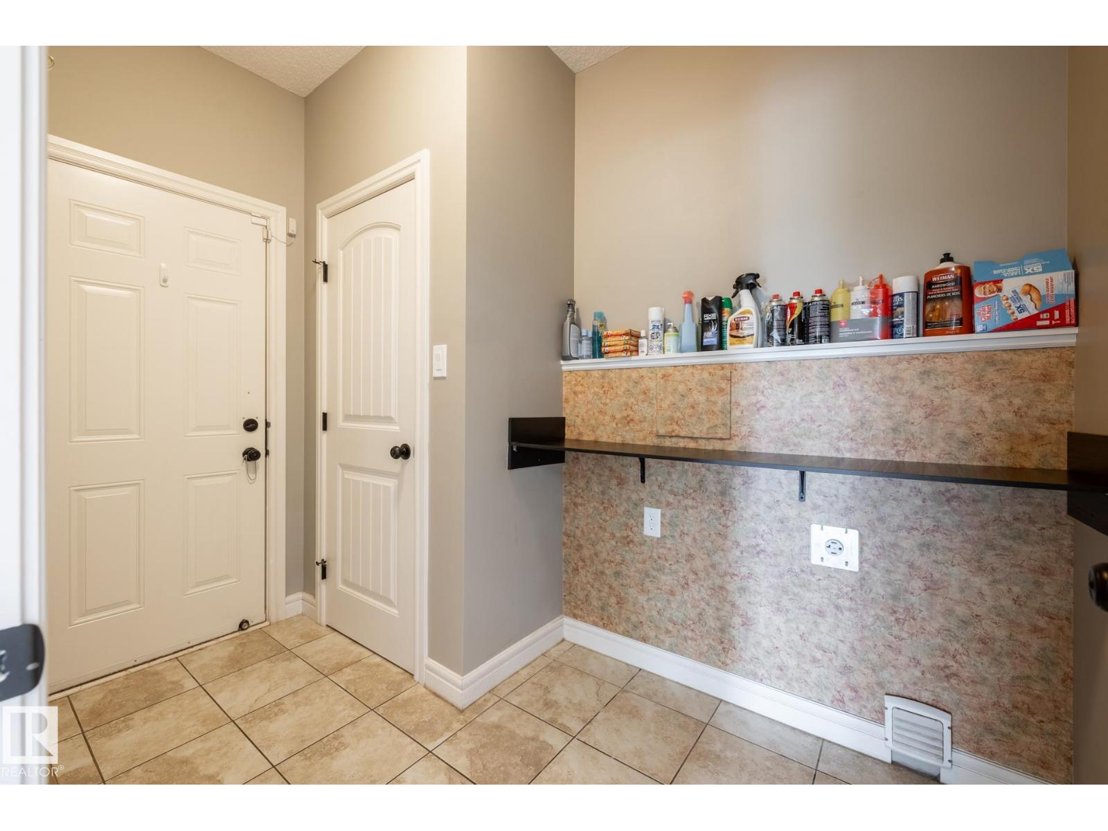 Photo 9 of 18003 77 St Nw, Edmonton AB