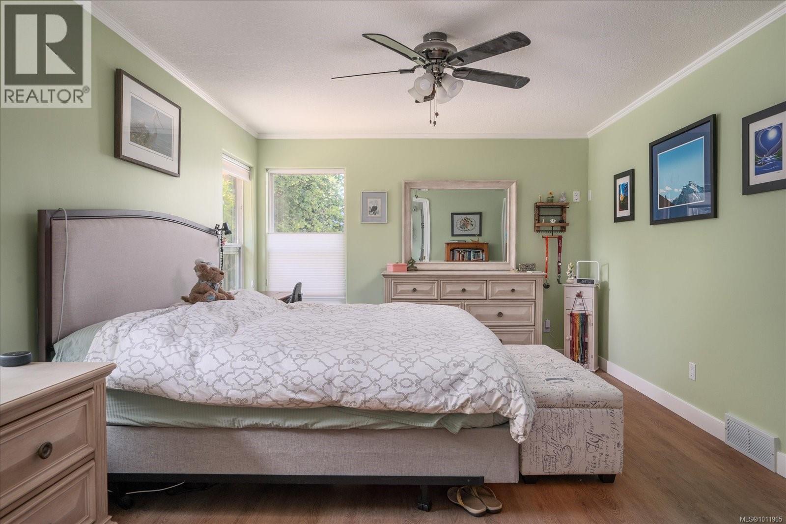 Photo 10 of 530 Dalmatian Dr, French Creek BC