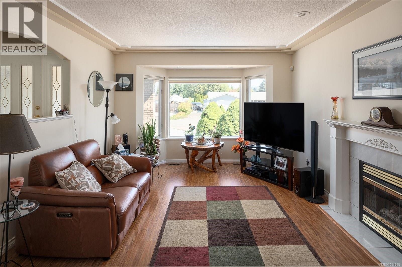 Photo 2 of 530 Dalmatian Dr, French Creek BC