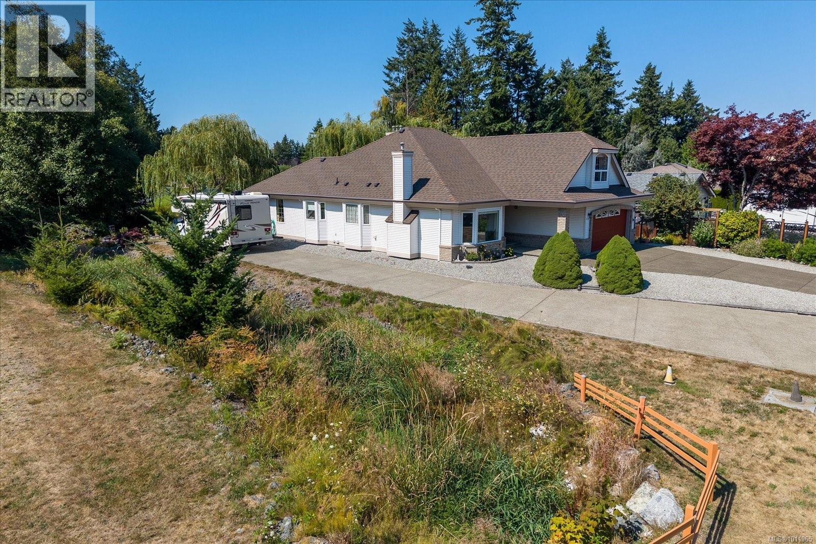 Photo 39 of 530 Dalmatian Dr, French Creek BC