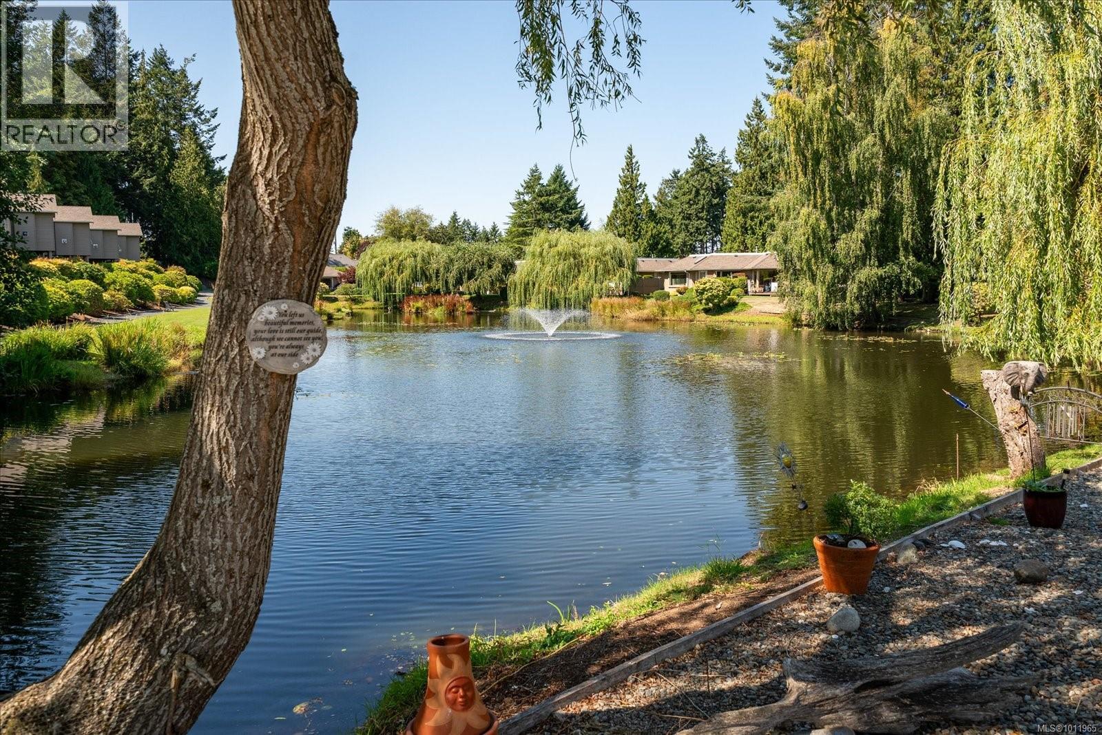 Photo 9 of 530 Dalmatian Dr, French Creek BC