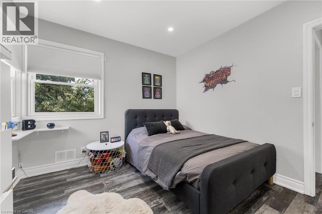 Photo 20 of 4382 Central Avenue, Beamsville ON