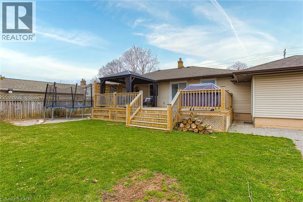 Photo 31 of 4382 Central Avenue, Beamsville ON