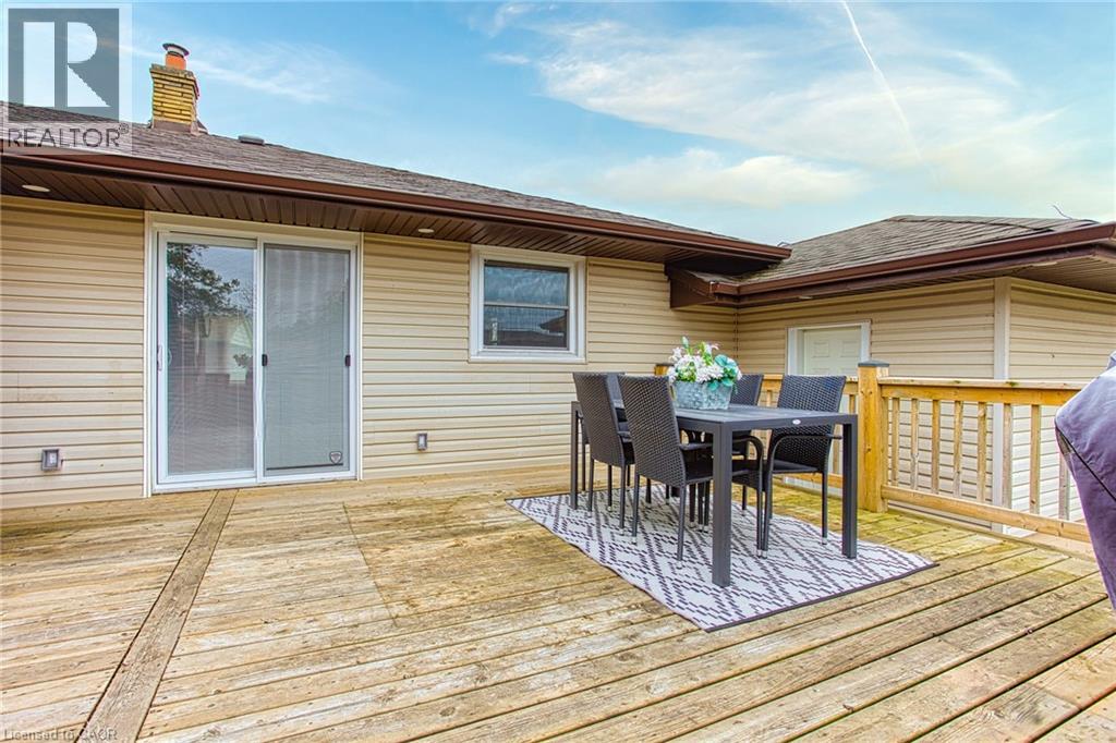 Photo 34 of 4382 Central Avenue, Beamsville ON