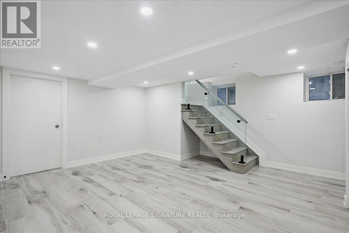 Photo 8 of Bsmt 1 647 Shaw Street, Toronto ON