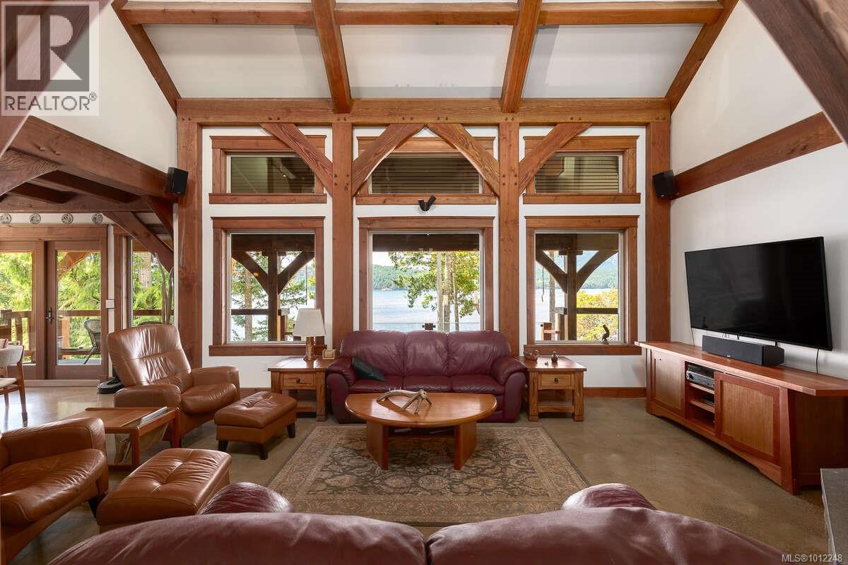 Photo 11 of 123 Smith Rd, Salt Spring BC
