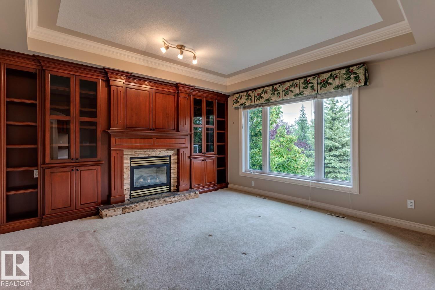 Photo 7 of 957 Hollingsworth Bn Nw, Edmonton AB