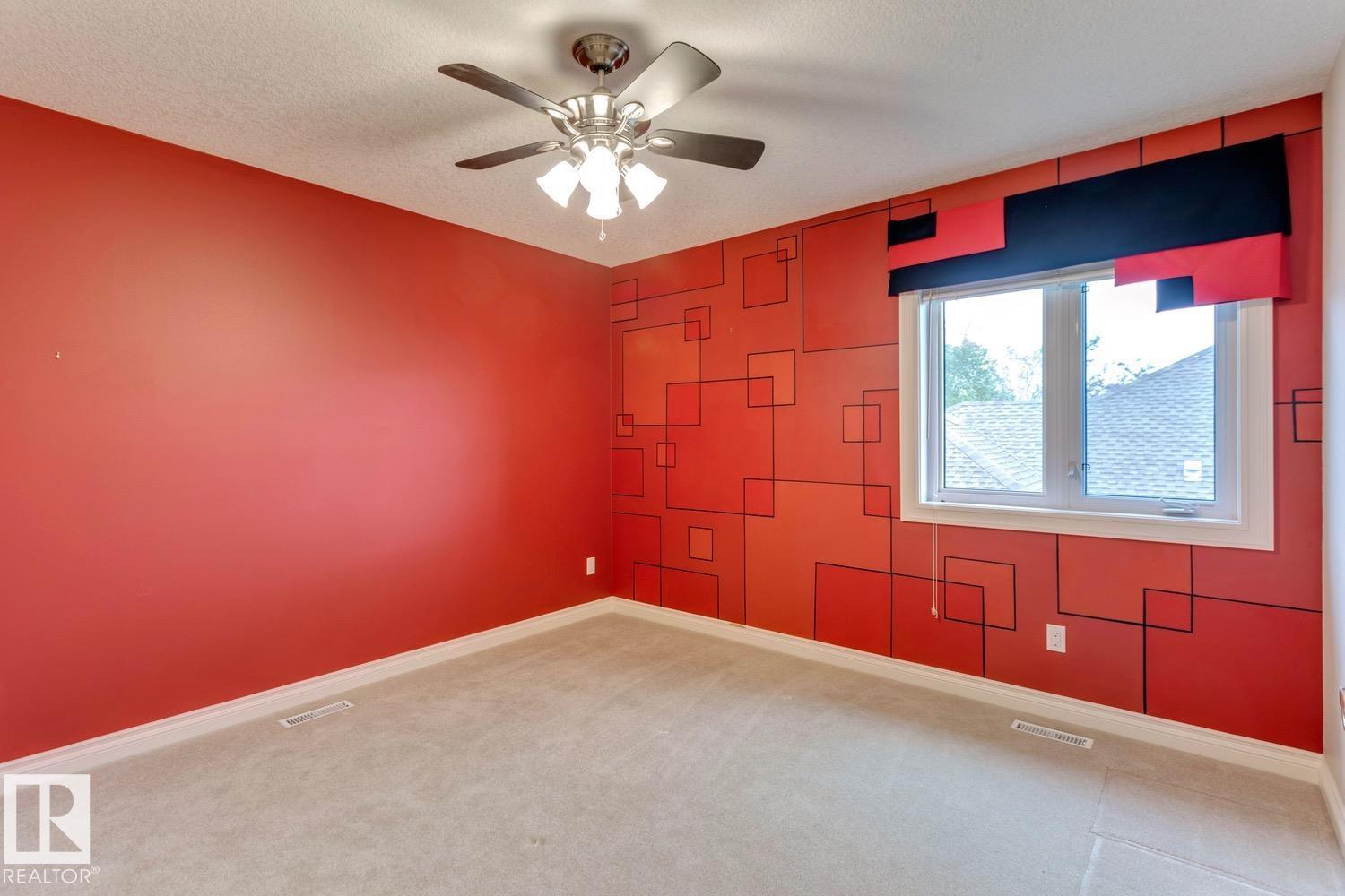 Photo 1 of 957 Hollingsworth Bn Nw, Edmonton AB