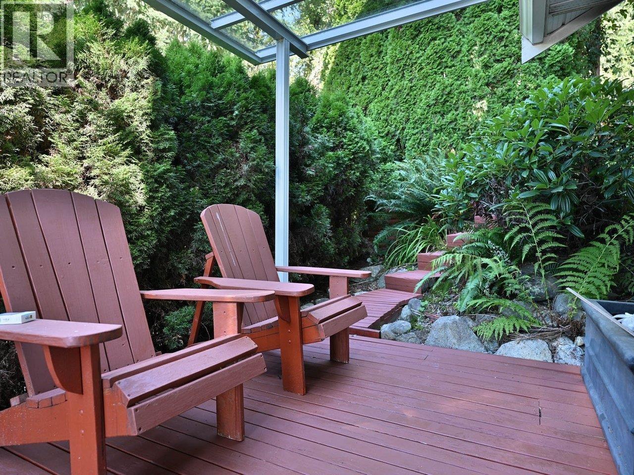 Photo 33 of 1422 Magnolia Place, Coquitlam BC