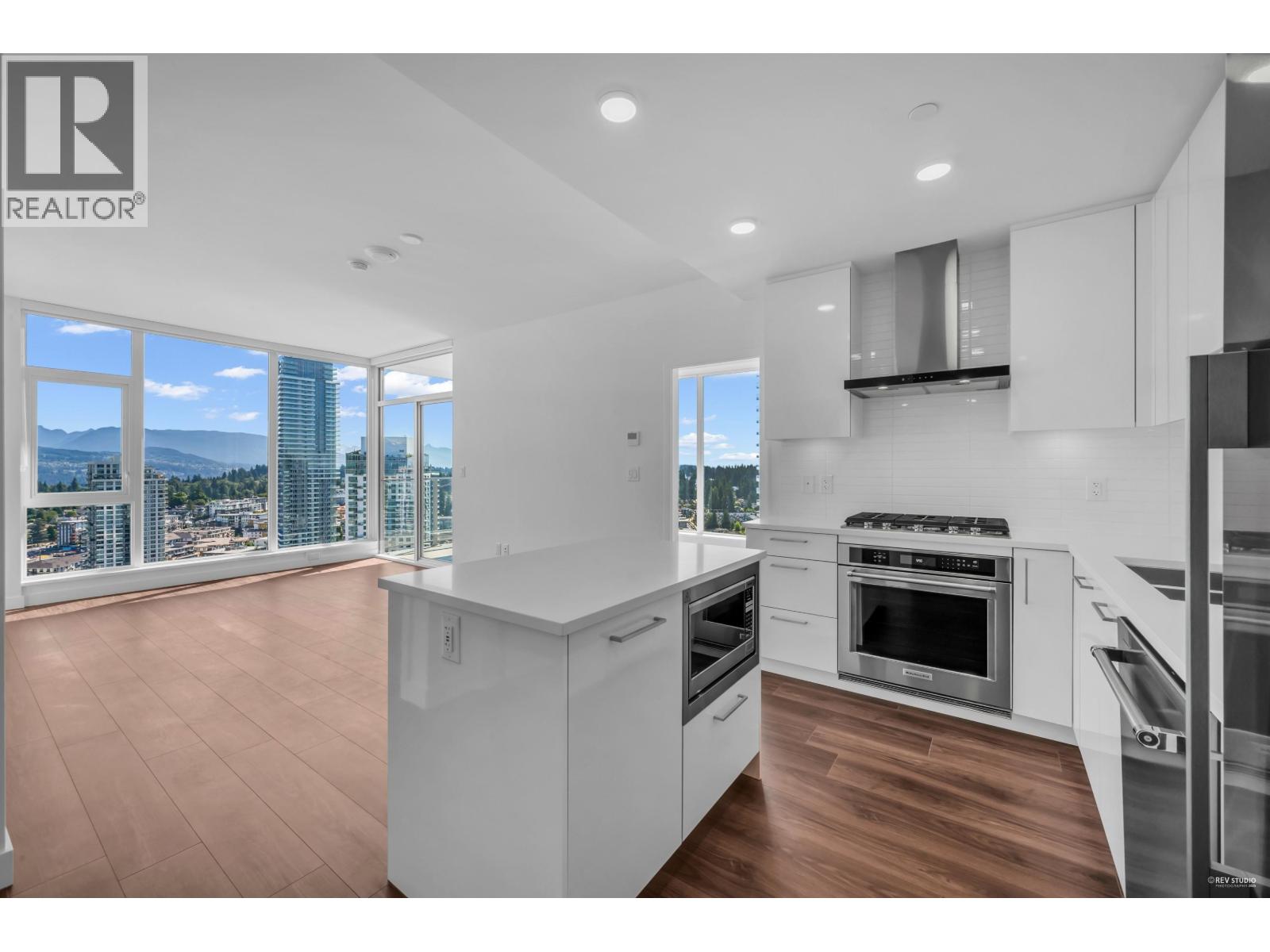 Photo 7 of 4203 518 Clarke Road, Coquitlam BC