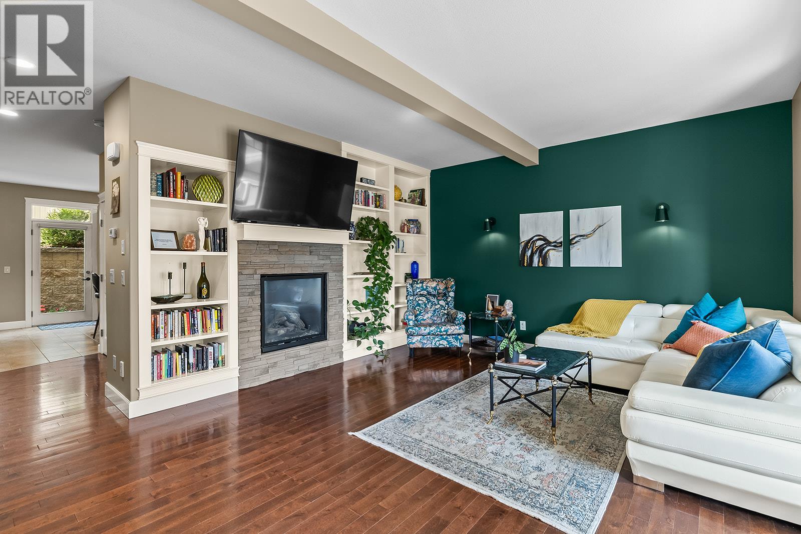 6 2283 Shannon Heights Court, West Kelowna