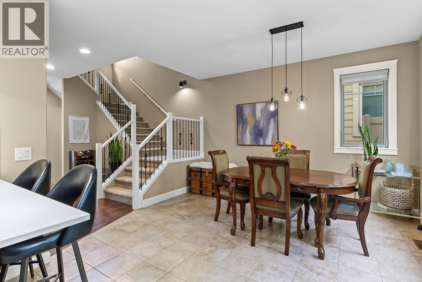 6 2283 Shannon Heights Court, West Kelowna