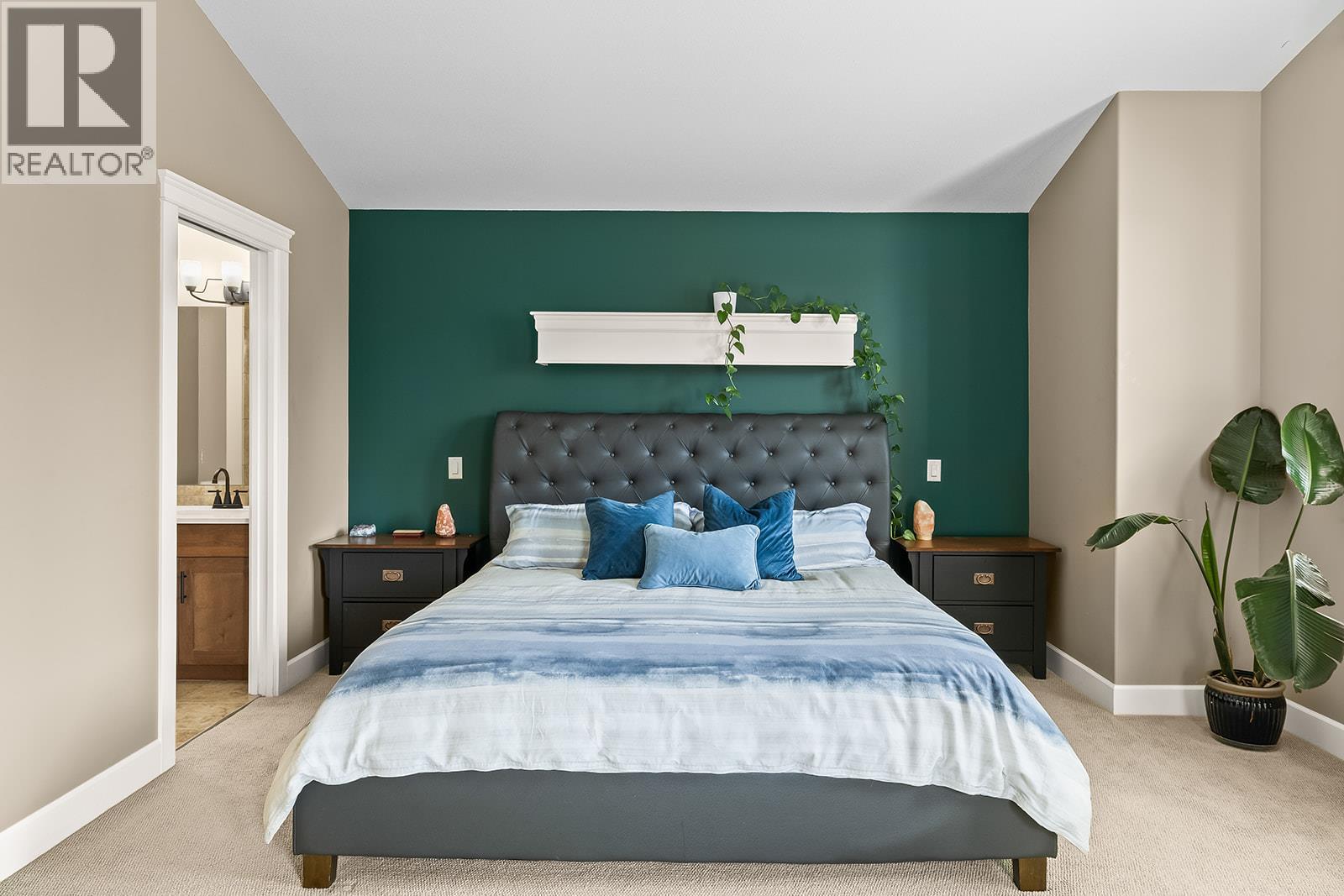 6 2283 Shannon Heights Court, West Kelowna