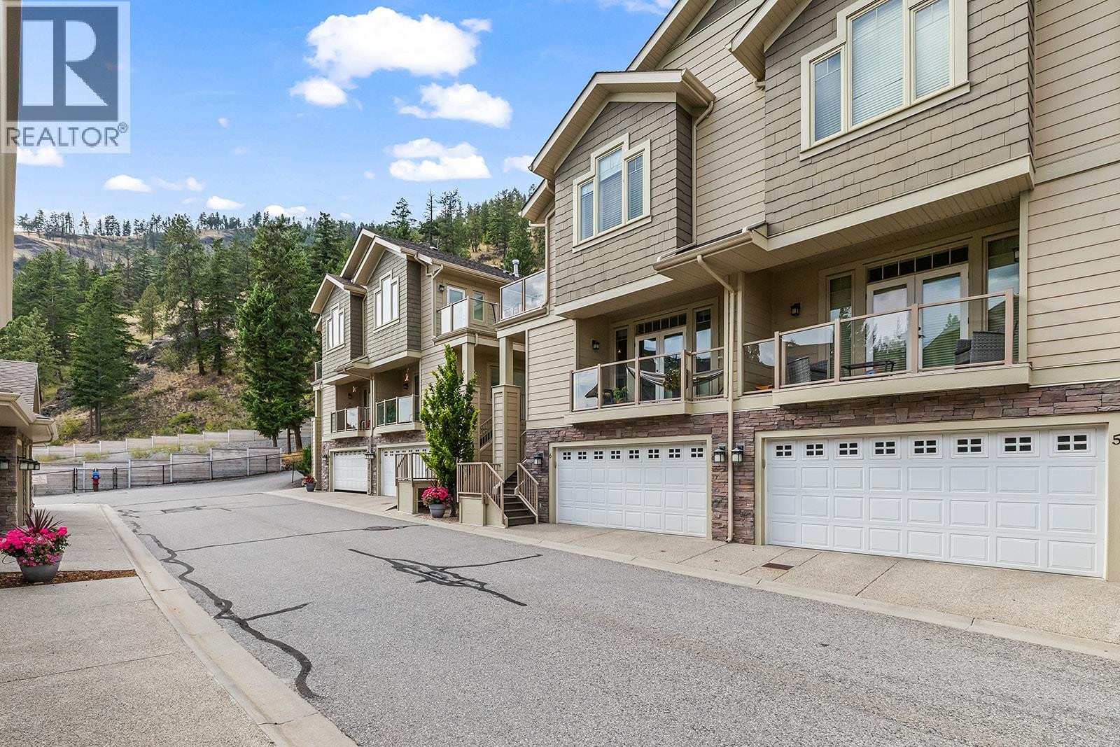 6 2283 Shannon Heights Court, West Kelowna