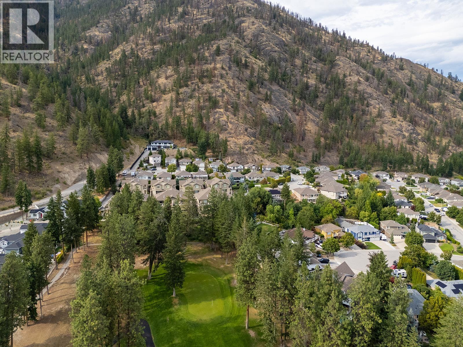 6 2283 Shannon Heights Court, West Kelowna