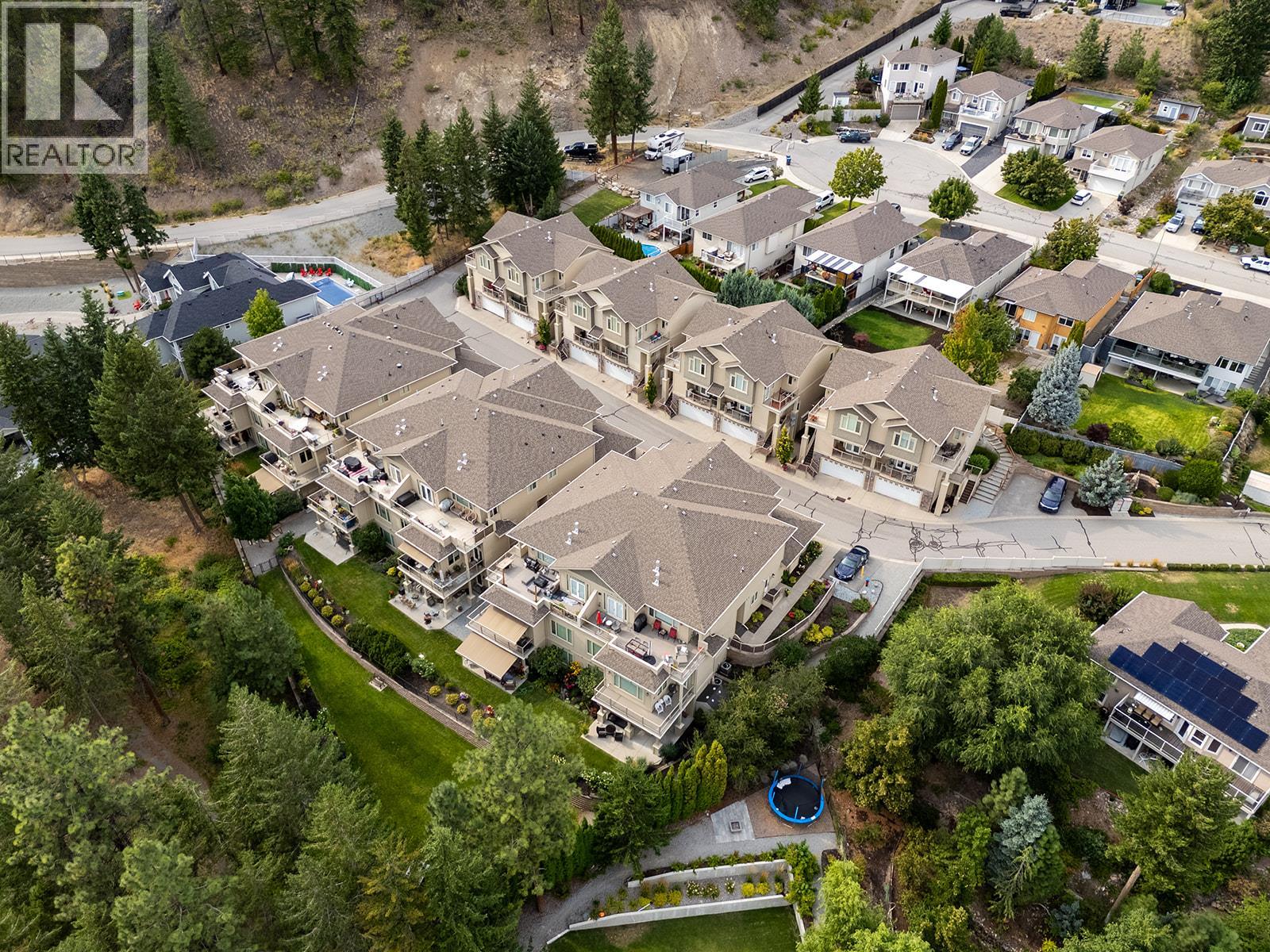 6 2283 Shannon Heights Court, West Kelowna