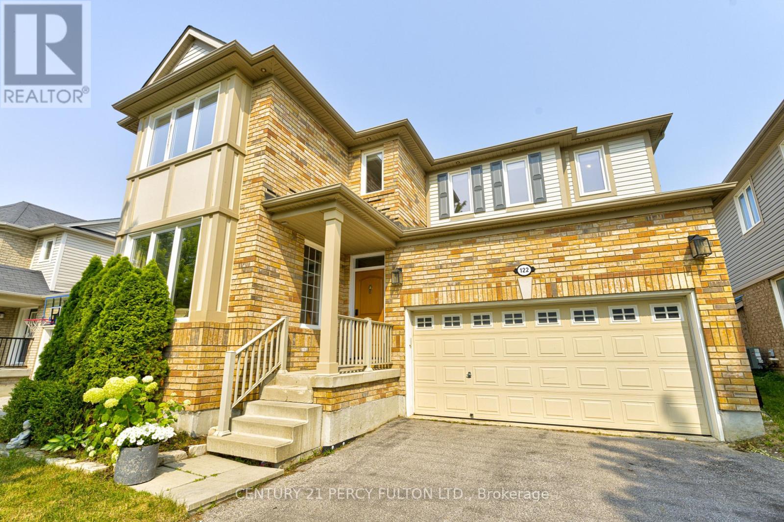Photo 21 of 122 John W Taylor Avenue, New Tecumseth ON