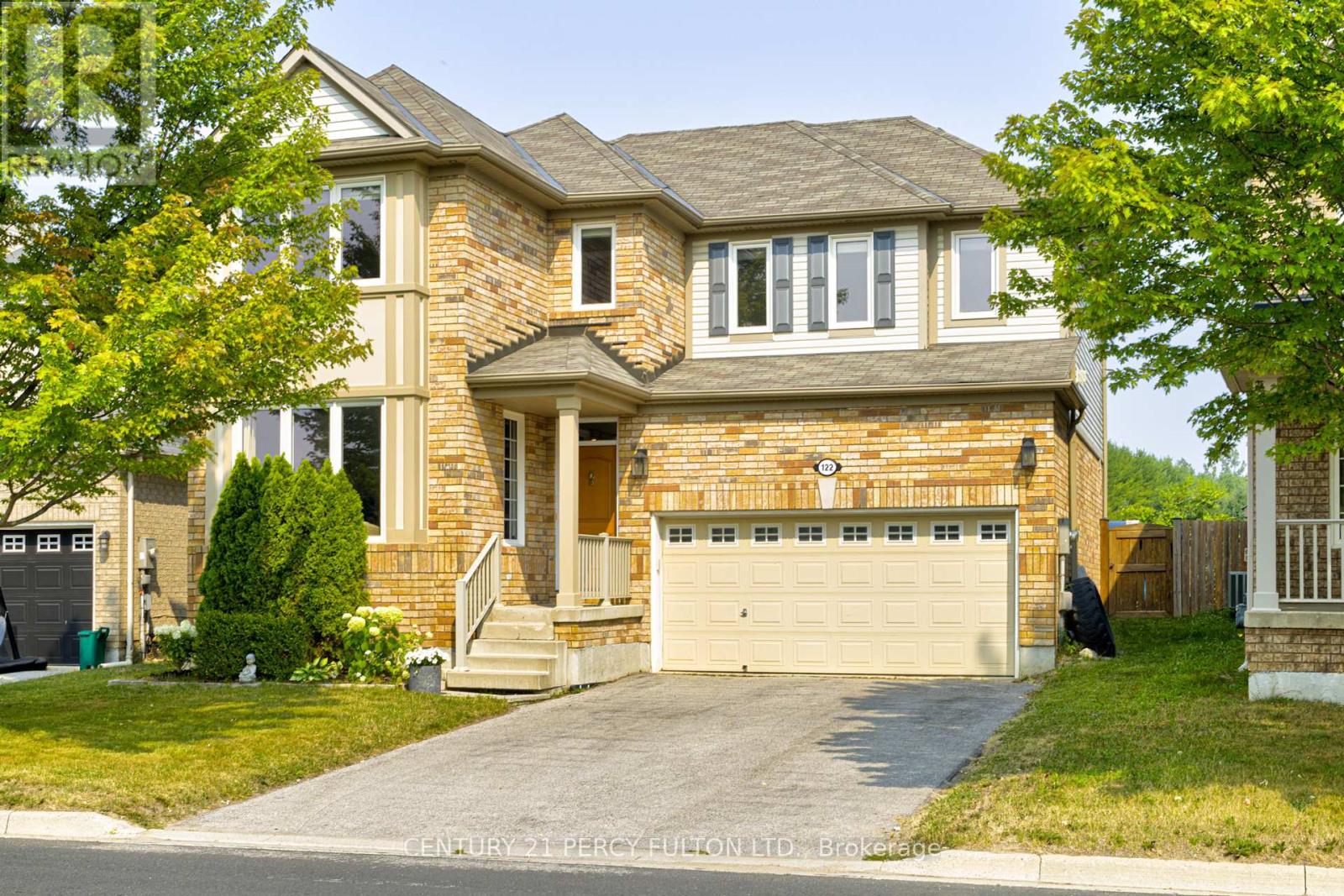 Photo 29 of 122 John W Taylor Avenue, New Tecumseth ON