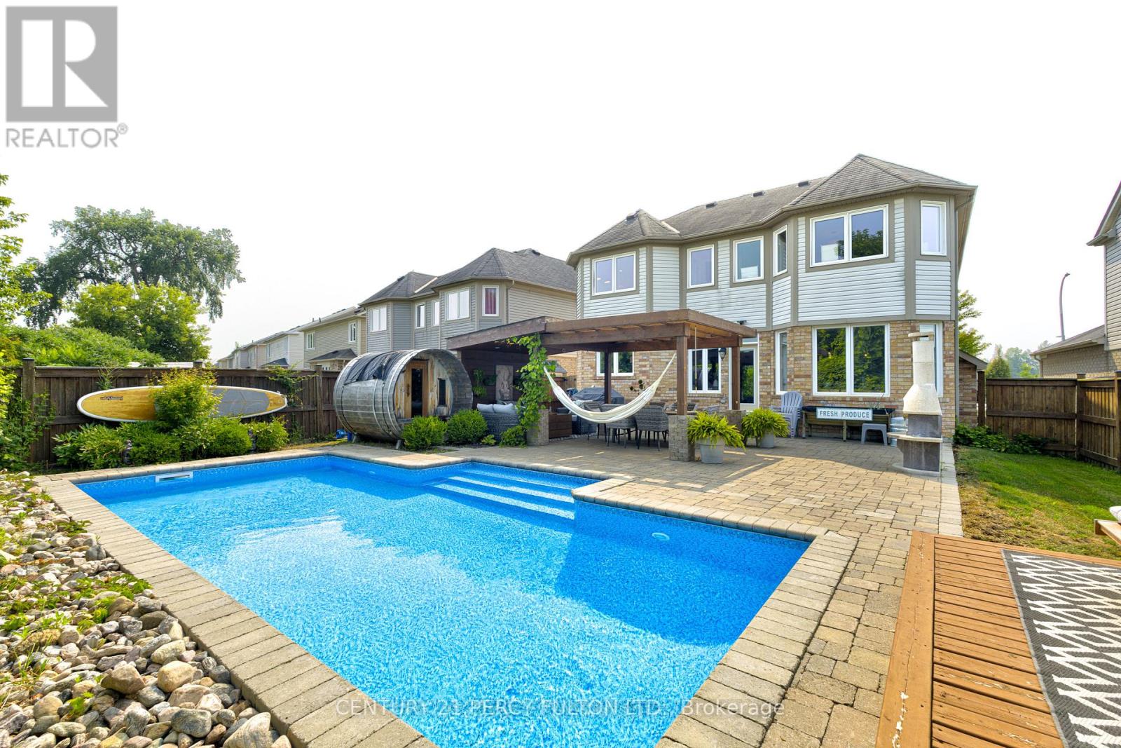Photo 1 of 122 John W Taylor Avenue, New Tecumseth ON