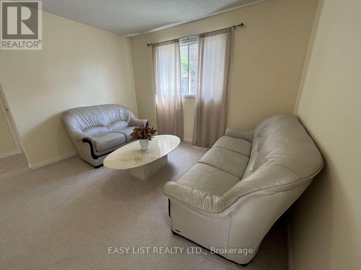 102 BURWELL CRESCENT - 12