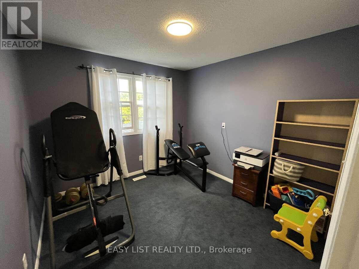 102 BURWELL CRESCENT - 24