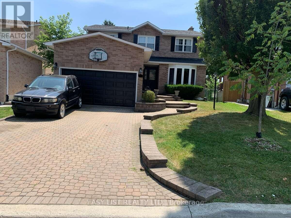 102 BURWELL CRESCENT - 32
