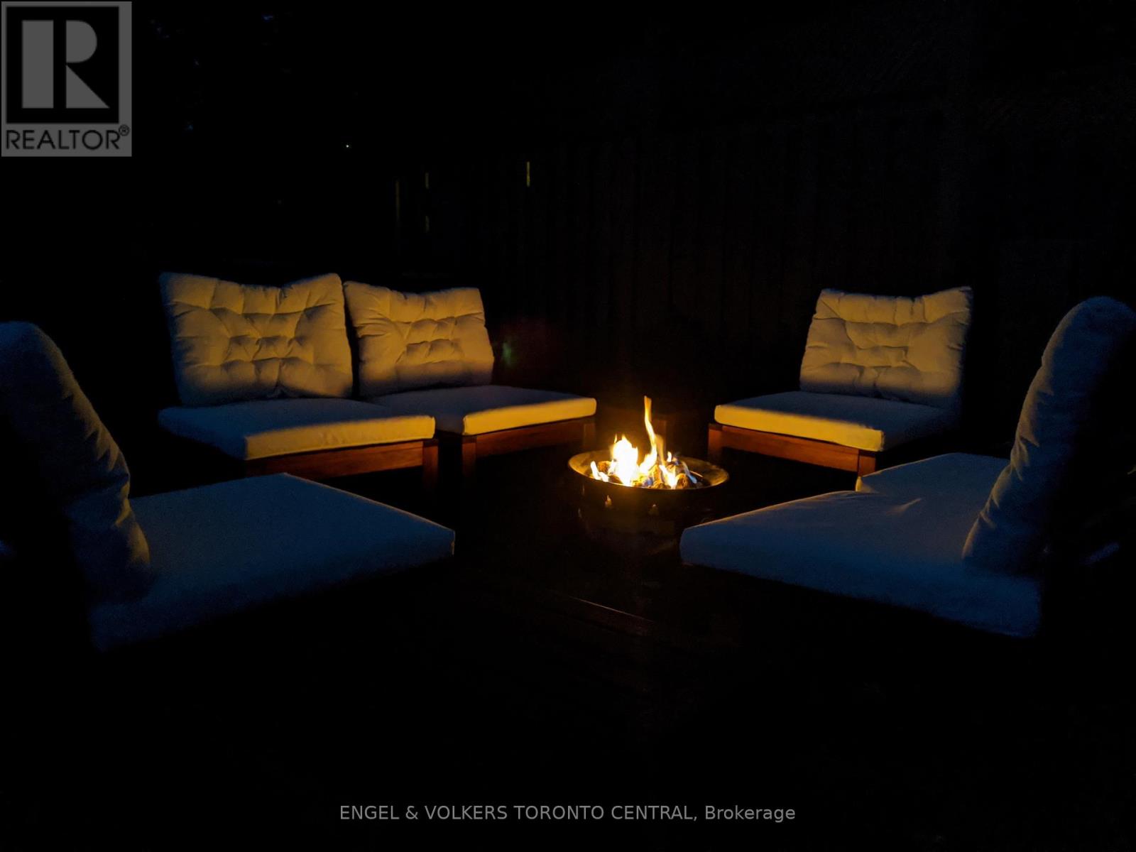 Photo 8 of 55 47th Street North, Wasaga Beach ON