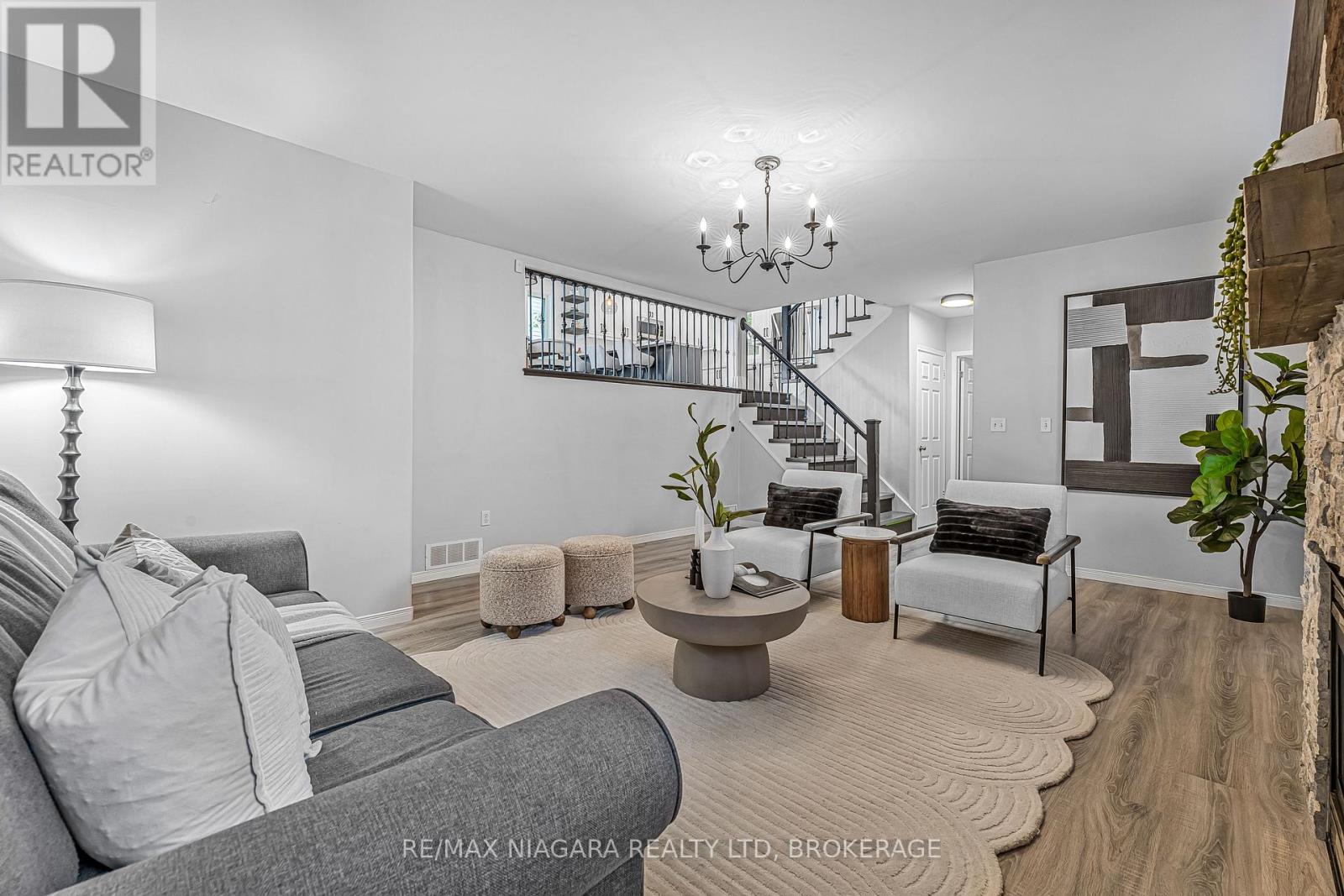 Photo 31 of 113 Foxtail Avenue, Welland ON