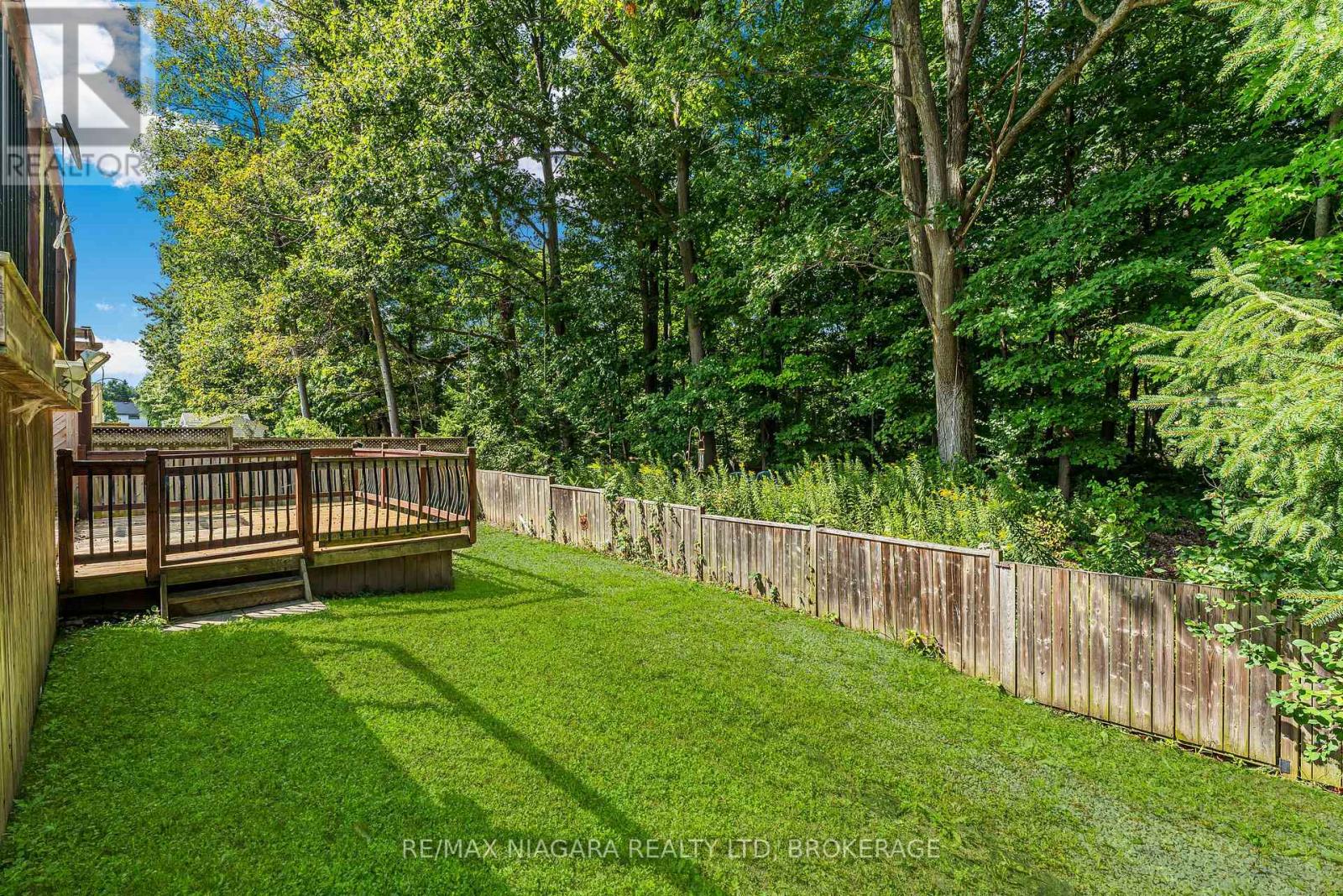 Photo 42 of 113 Foxtail Avenue, Welland ON