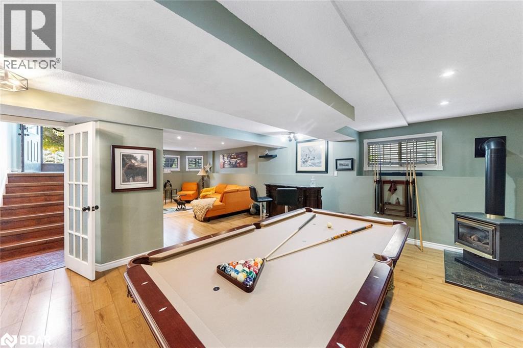 Photo 20 of 7 Coles Court, Wasaga Beach ON