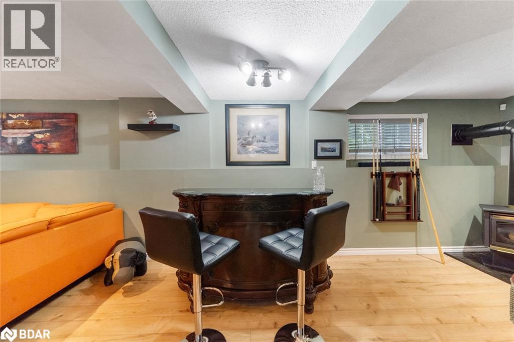 Photo 26 of 7 Coles Court, Wasaga Beach ON