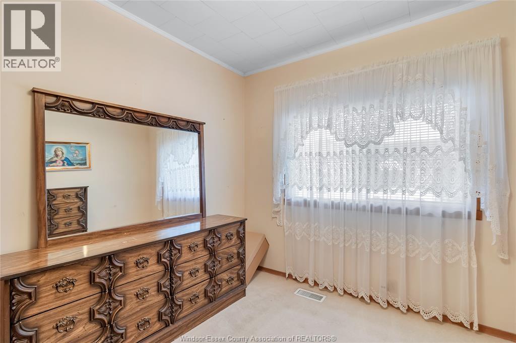 Photo 10 of 1051 Reedmere Road, Windsor ON