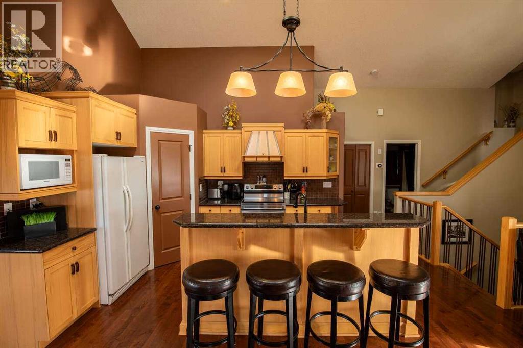 Photo 20 of 139 Fairmont Road S, Lethbridge AB
