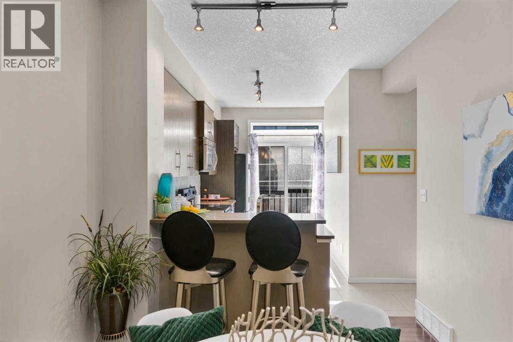 Photo 41 of 229 Ascot Circle Sw, Calgary AB