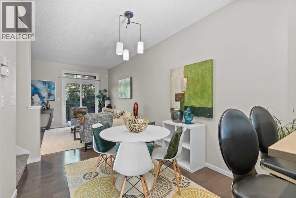 Photo 18 of 229 Ascot Circle Sw, Calgary AB