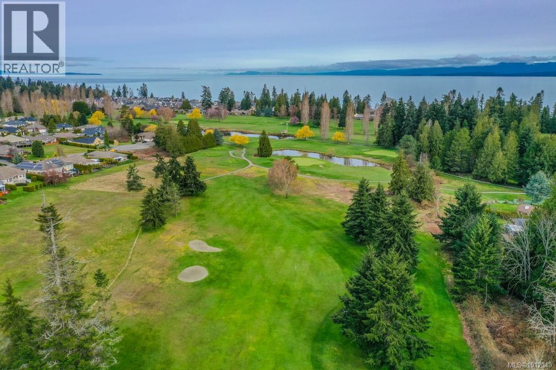 Photo 39 of 1023 Harlequin Rd, Qualicum Beach BC
