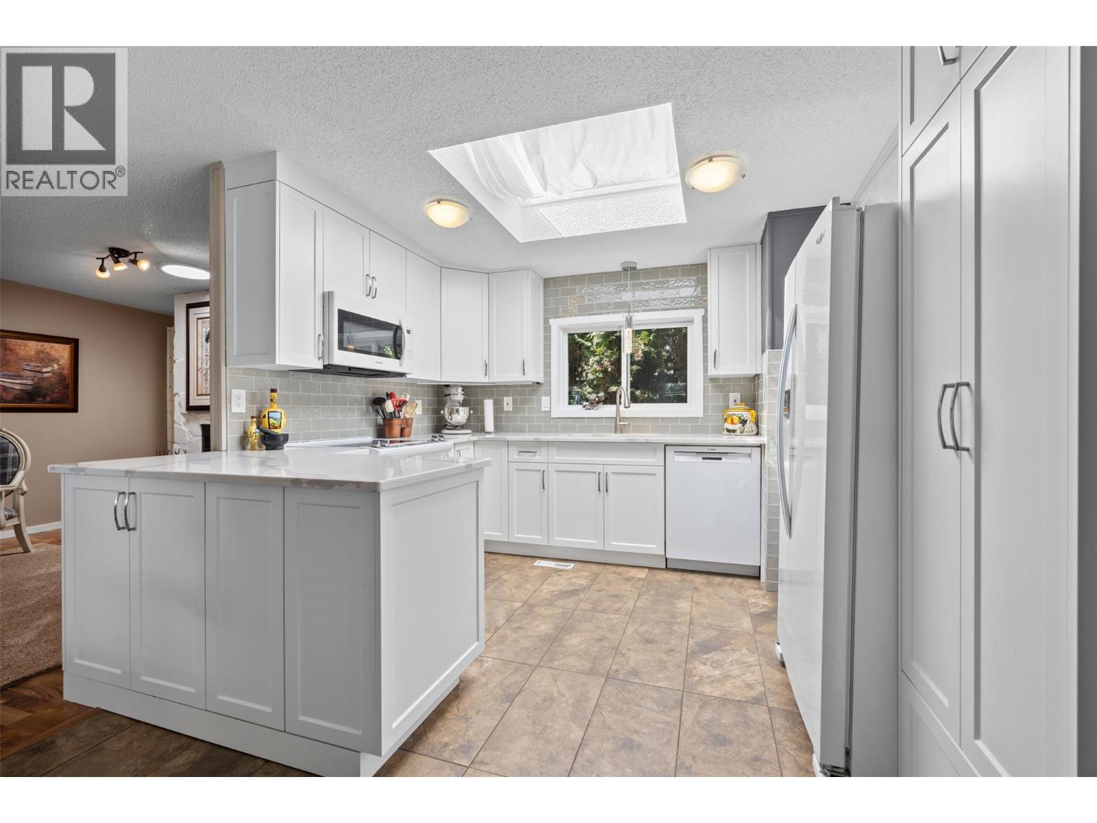 35 1750 Lenz Road, West Kelowna