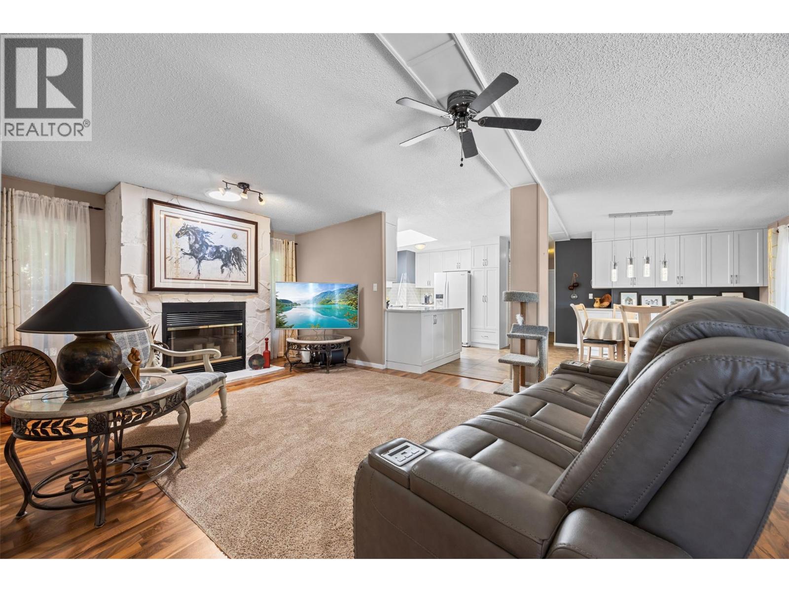 35 1750 Lenz Road, West Kelowna