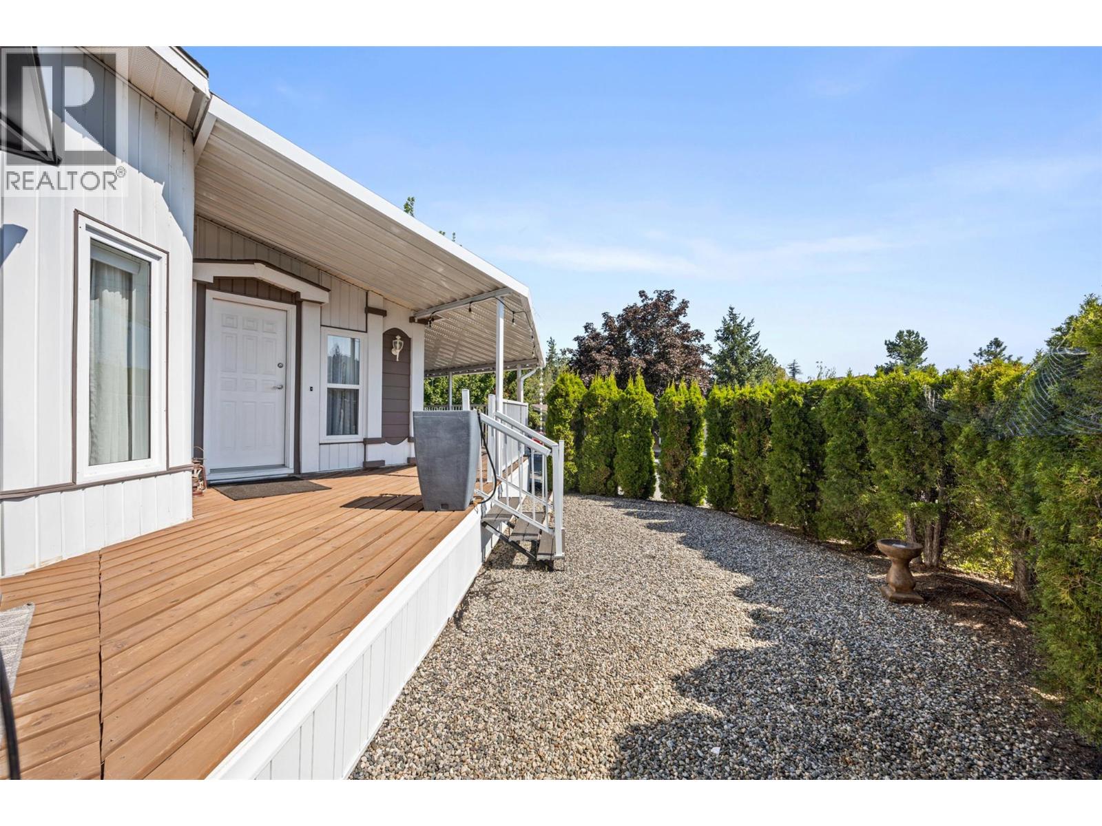 35 1750 Lenz Road, West Kelowna