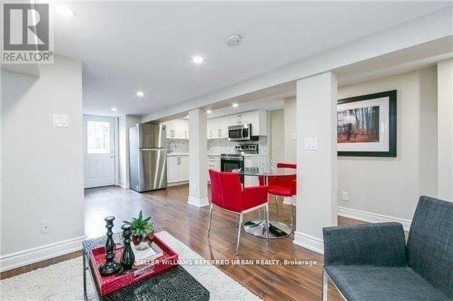 Photo 2 of Lower 601 Jane Street, Toronto ON