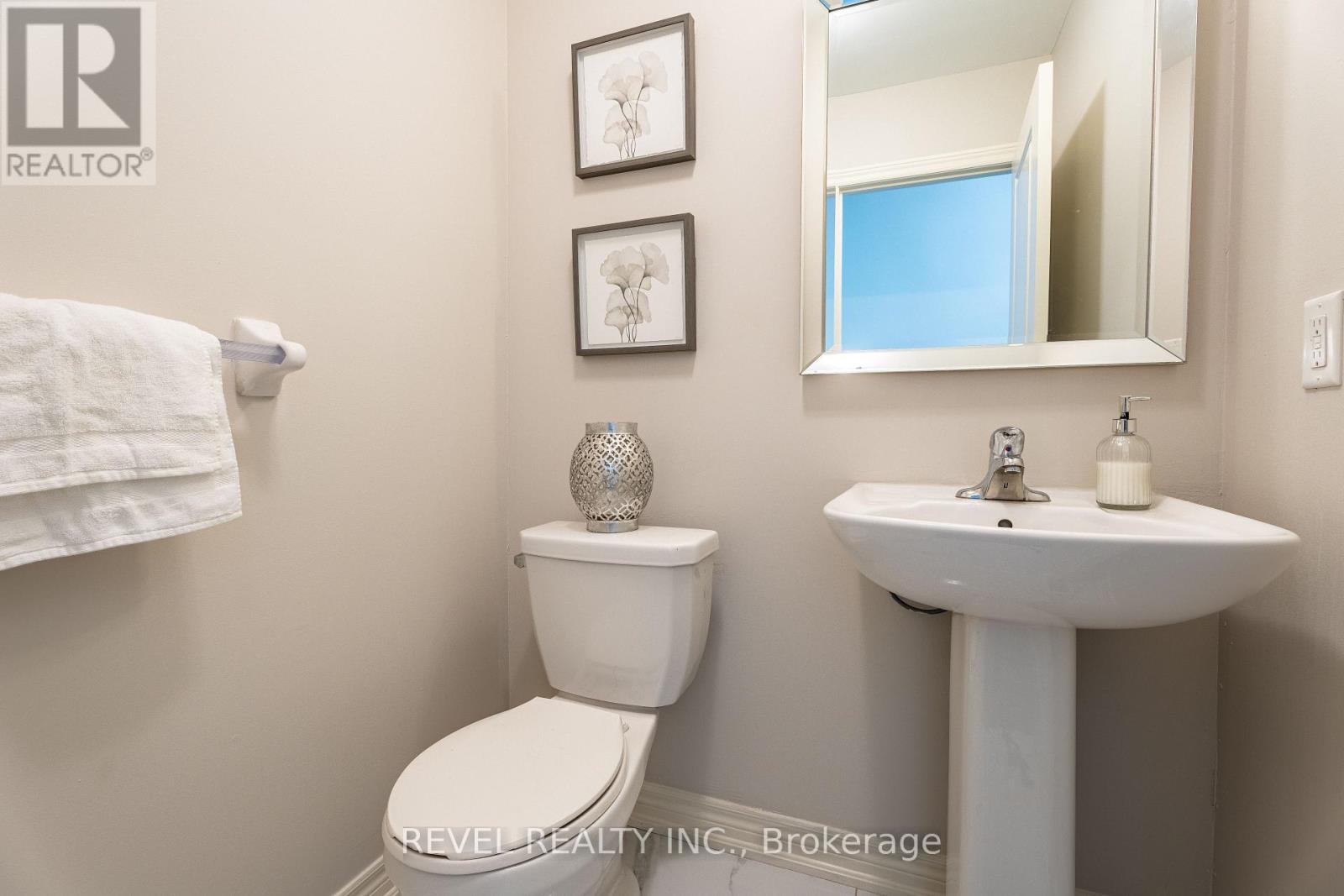 Photo 44 of 555 Veterans Drive, Brampton ON