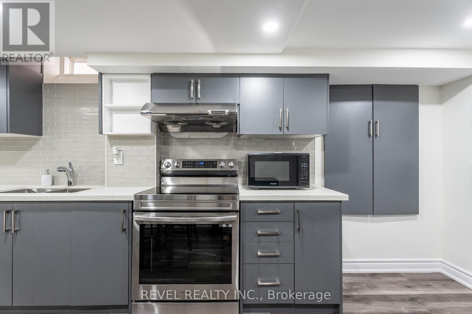 Photo 36 of 555 Veterans Drive, Brampton ON